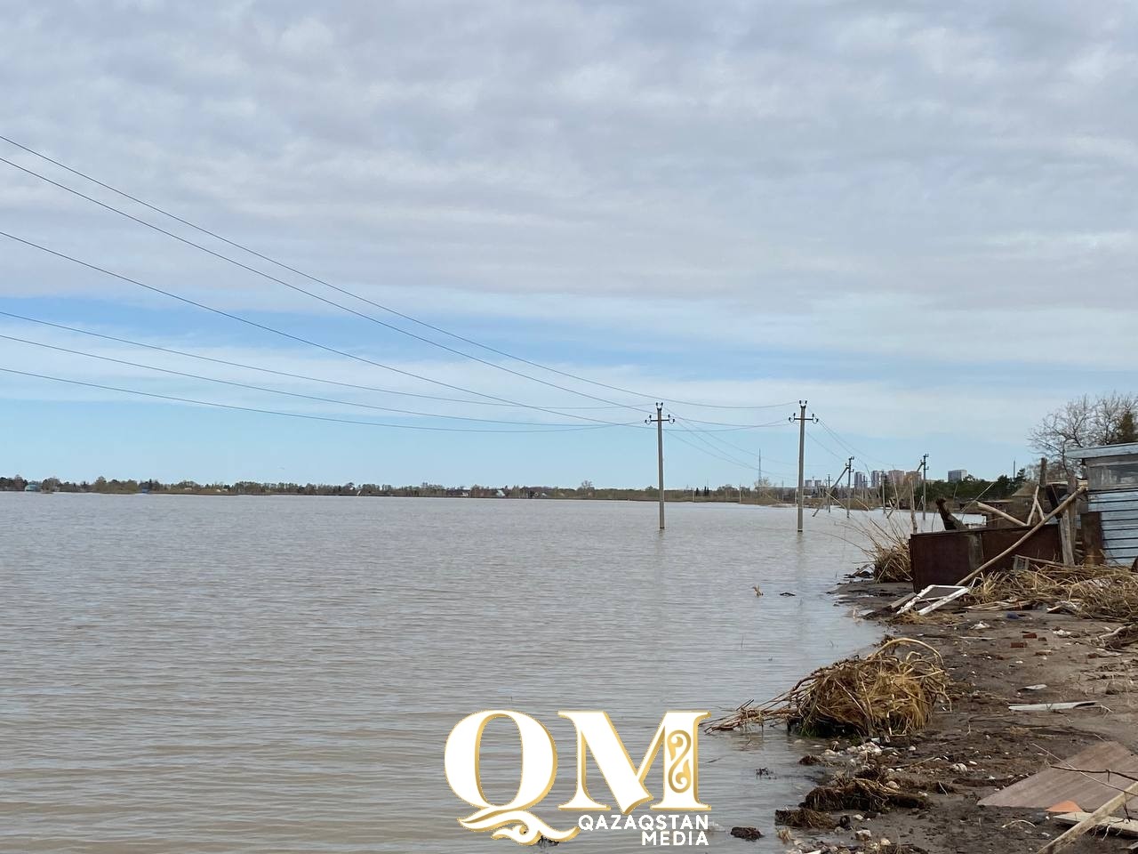 Электроснабжение восстановили в селе Прибрежном Кызылжарского района