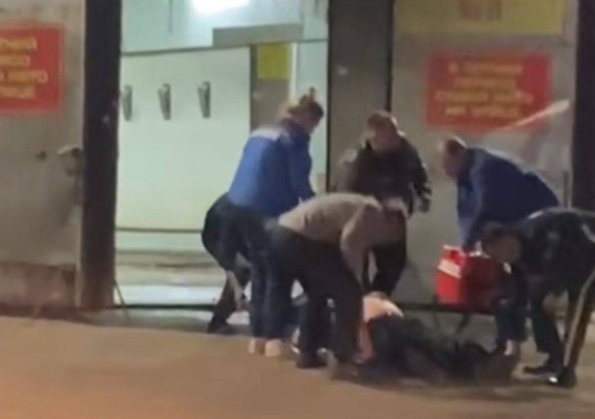 40-летний мужчина ранил ножом двоих в центре Петропавловска