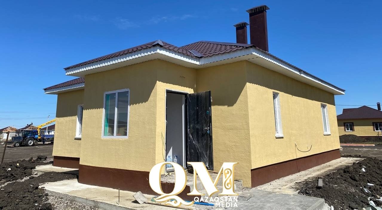 Дома для пострадавших от наводнения строят больше 20 компаний в мкр. Солнечном-2 Петропавловска