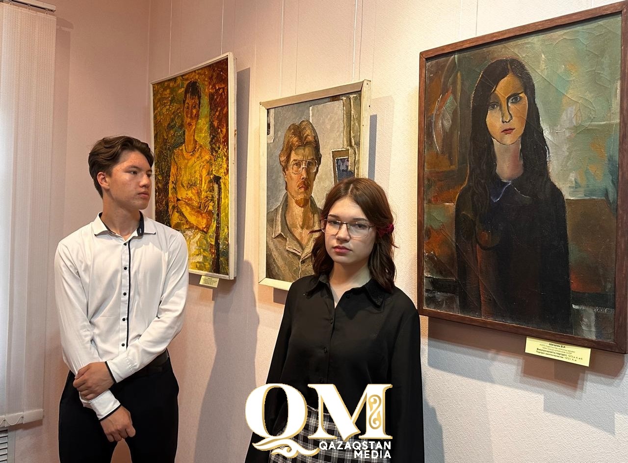 Выставка портретов художников прошлого века проходит в Петропавловске