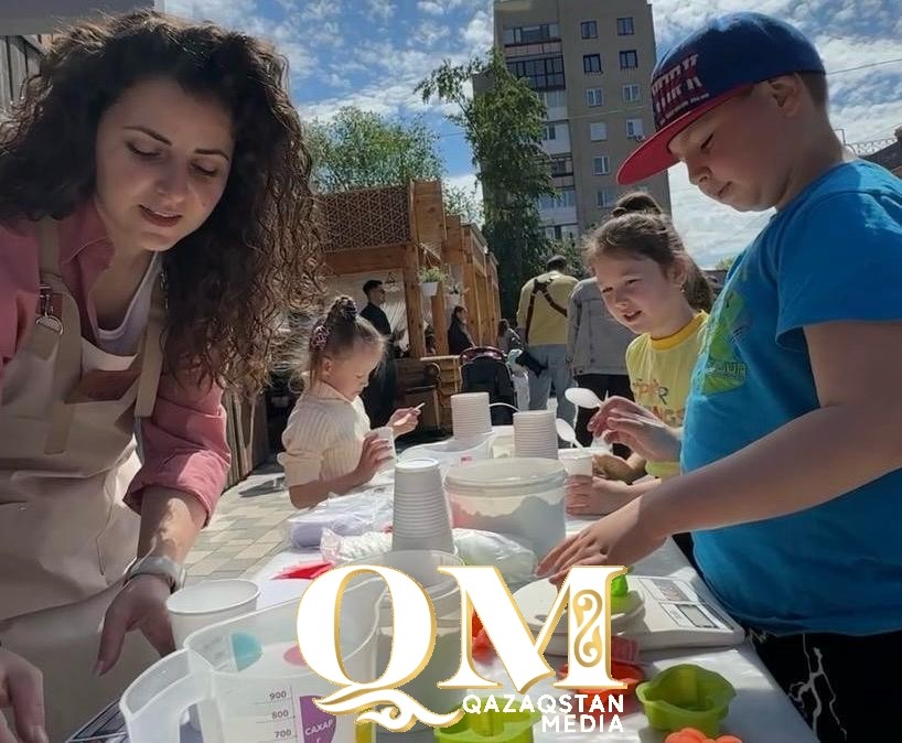 Паперкрафту учили воспитанников детских домов в Петропавловске