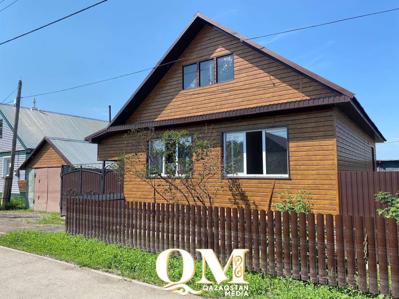 «Делают все, что скажу», - петропавловцы благодарят за помощь мехбригады Есильского района