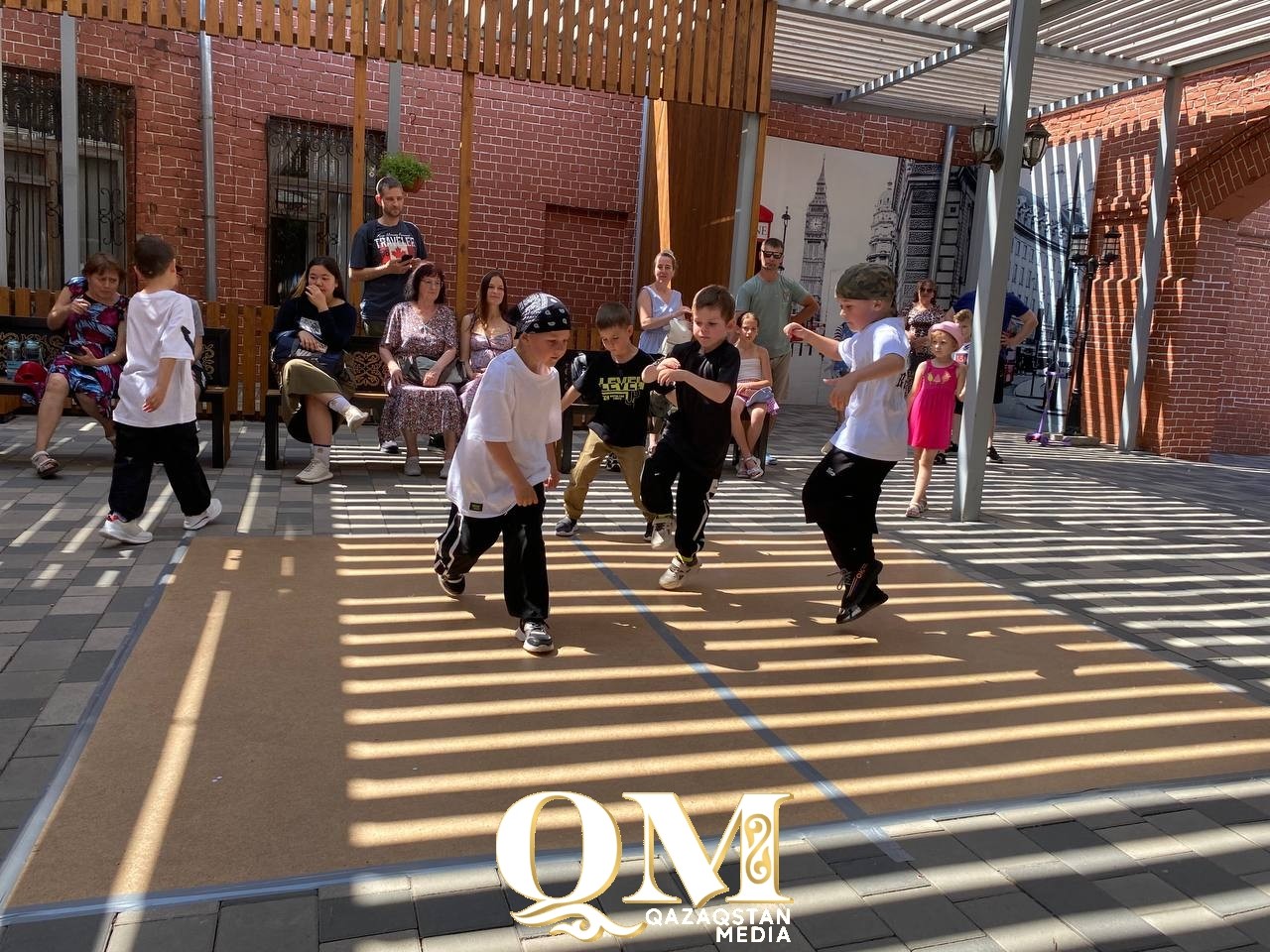 Чемпионат по брейкингу прошел в Петропавловске