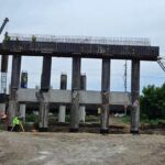 В срок и по графику: в Петропавловске продолжается строительство автодорожного моста