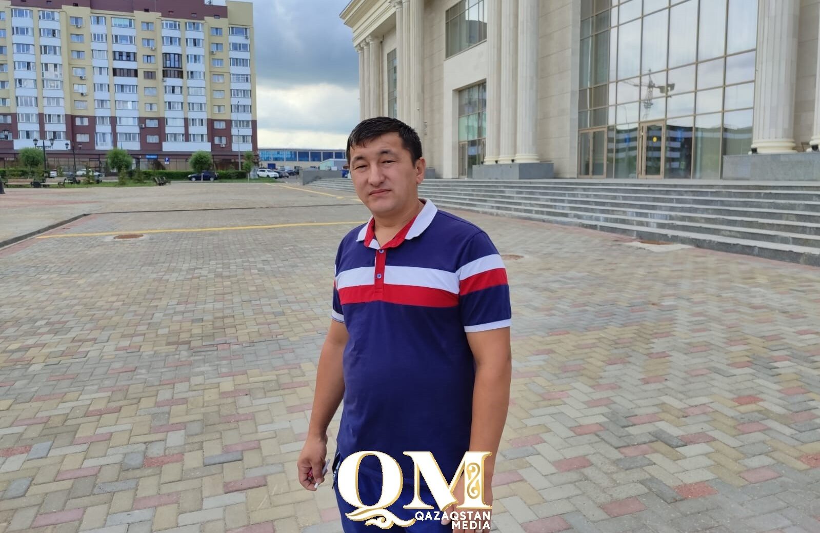 Пострадавшим от паводка продолжают выплачивать материальную помочь. Среди жителей, получивших 150 МРП, Асхат Ондирис, пишет корреспондент Qazaqstan Media.