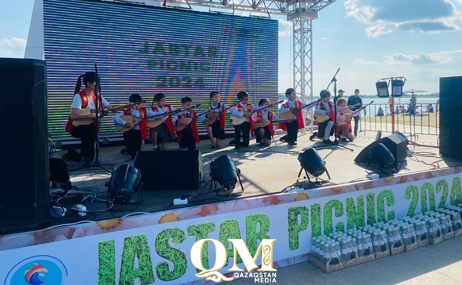 20 волонтеров наградили на фестивале Jastar Picnic в Петропавловске