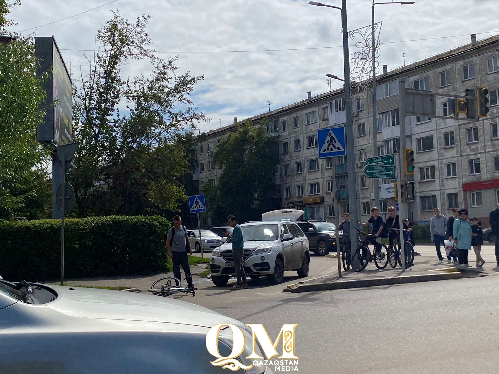 Петропавлда автокөлік жүргізушісі велосипедшіні қағып кетті