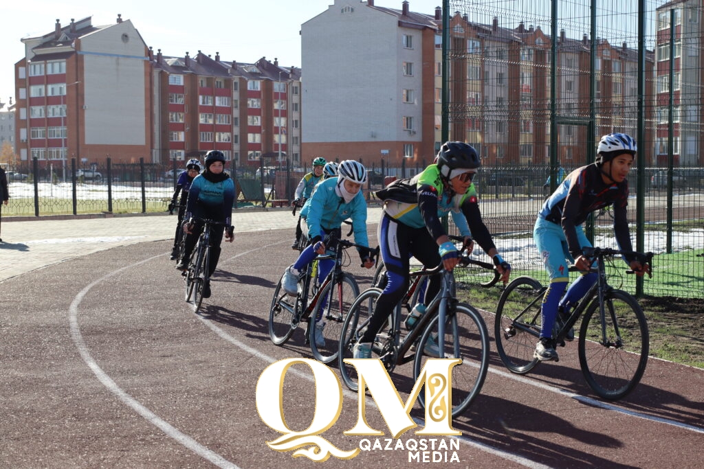 Новый спорткомплекс открыли в мкр Береке Петропавловска