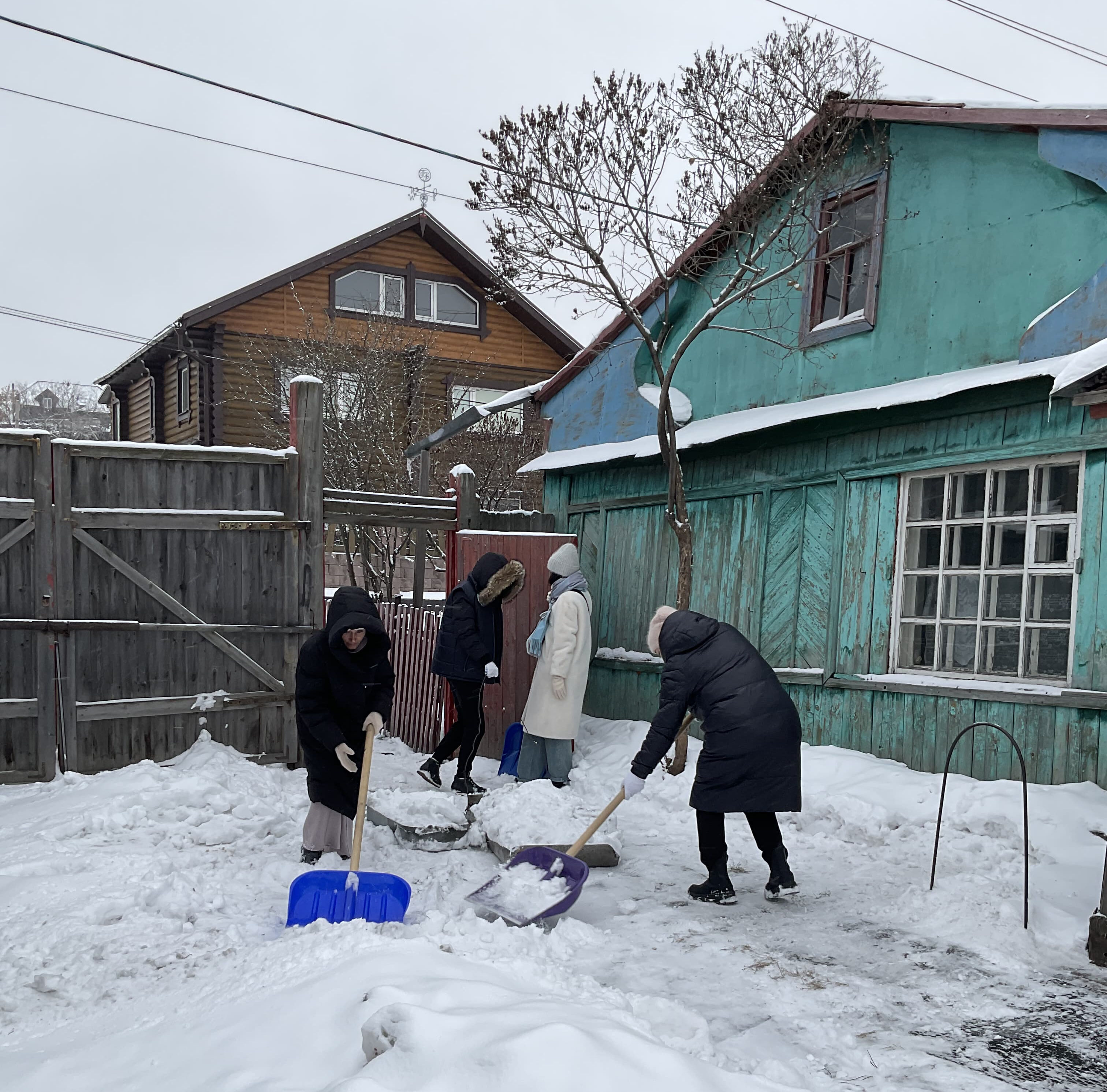 Петропавлдық жастар қариялар мен мүгедектерге көмектесіп жүр