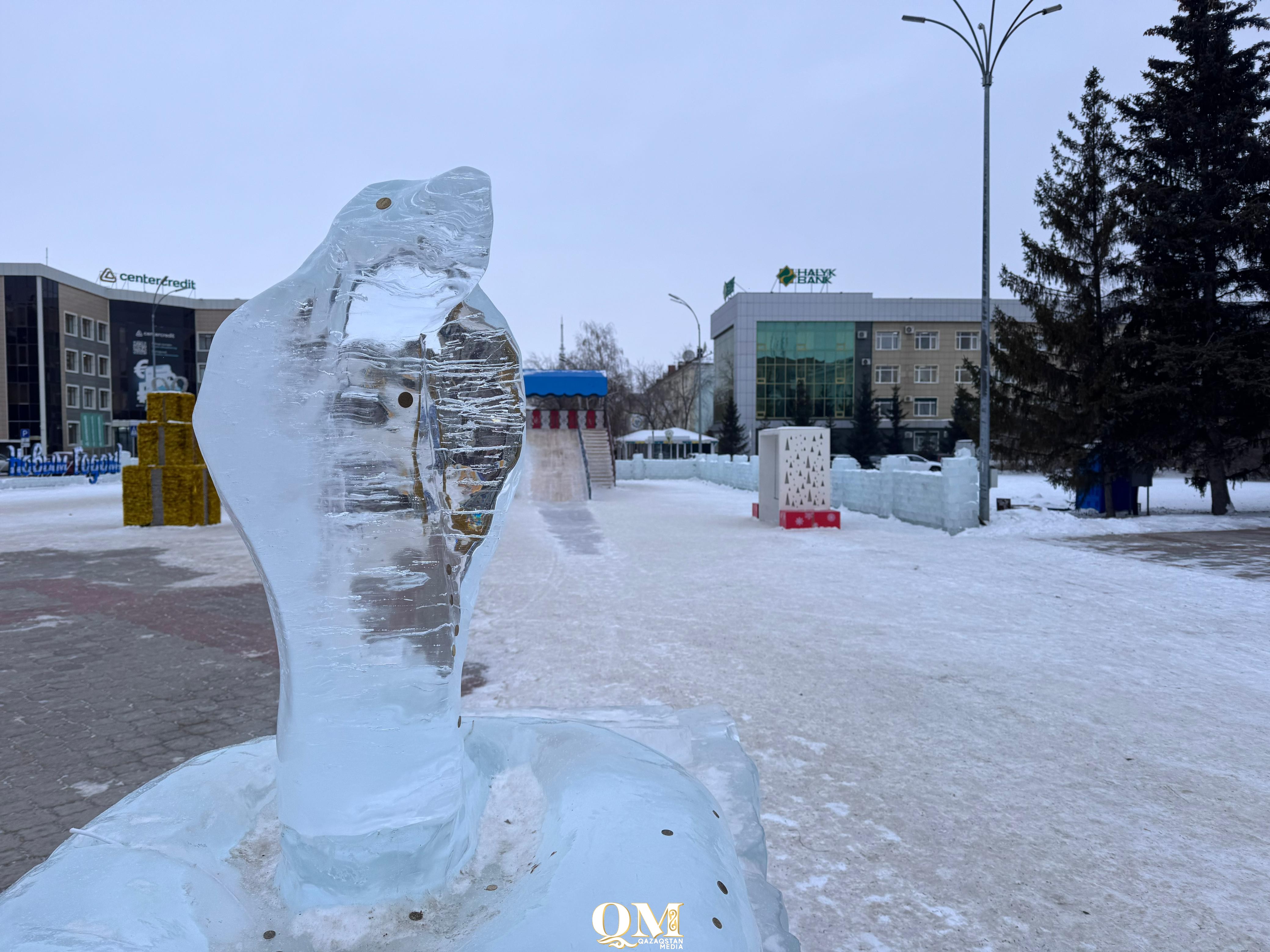 Накатались. Почему горки и новогодние городки убрали в Петропавловске 