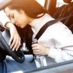 СҚО-да жүргізуші куәлігі жоқ медицина қызметкері ішімдік ішіп алып, көлік тізгіндеген