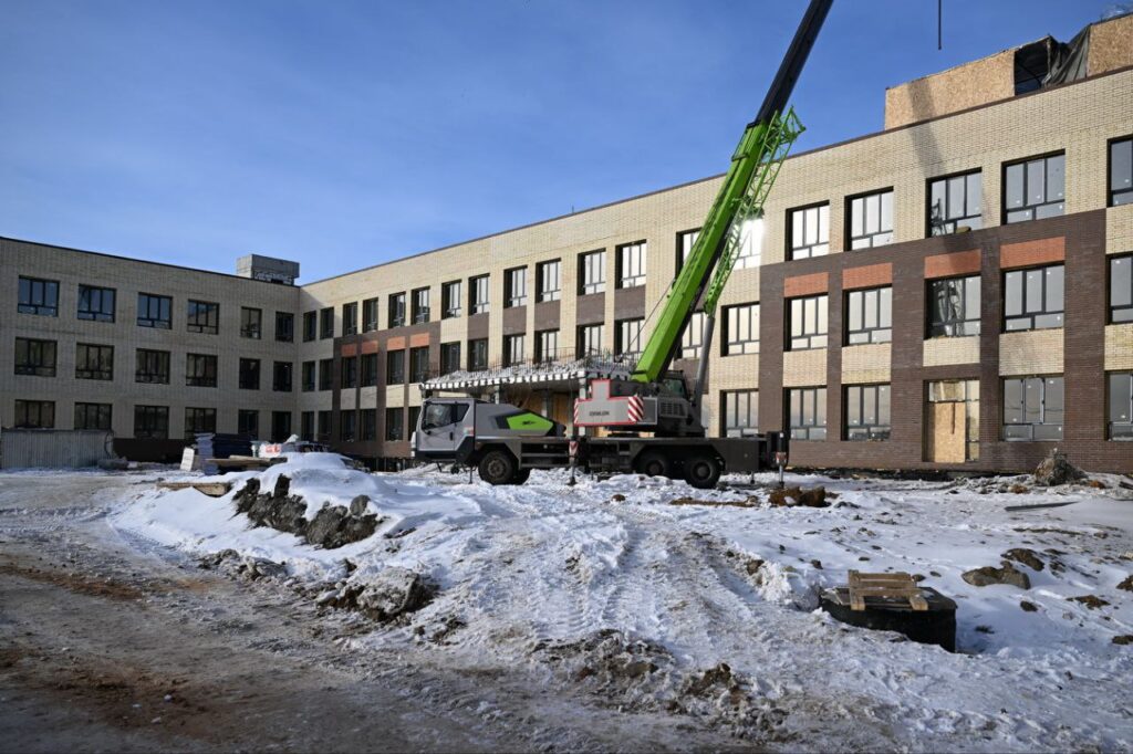 Вторую комфортную школу строят в Петропавловске