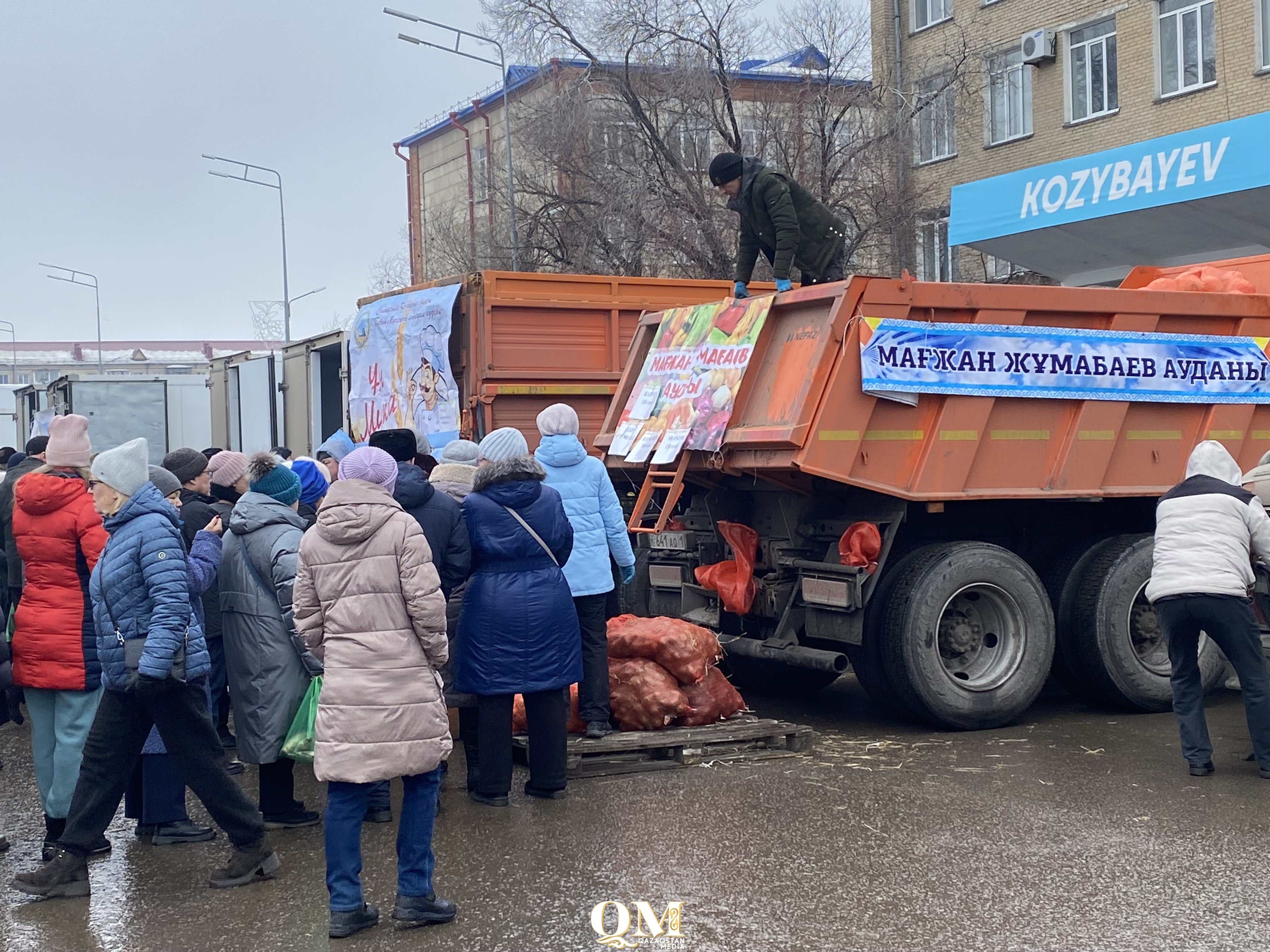 М.Жұмабаев ауданының тауар өндірушілері жәрмеңкеге 20 түрлі өнім әкелді