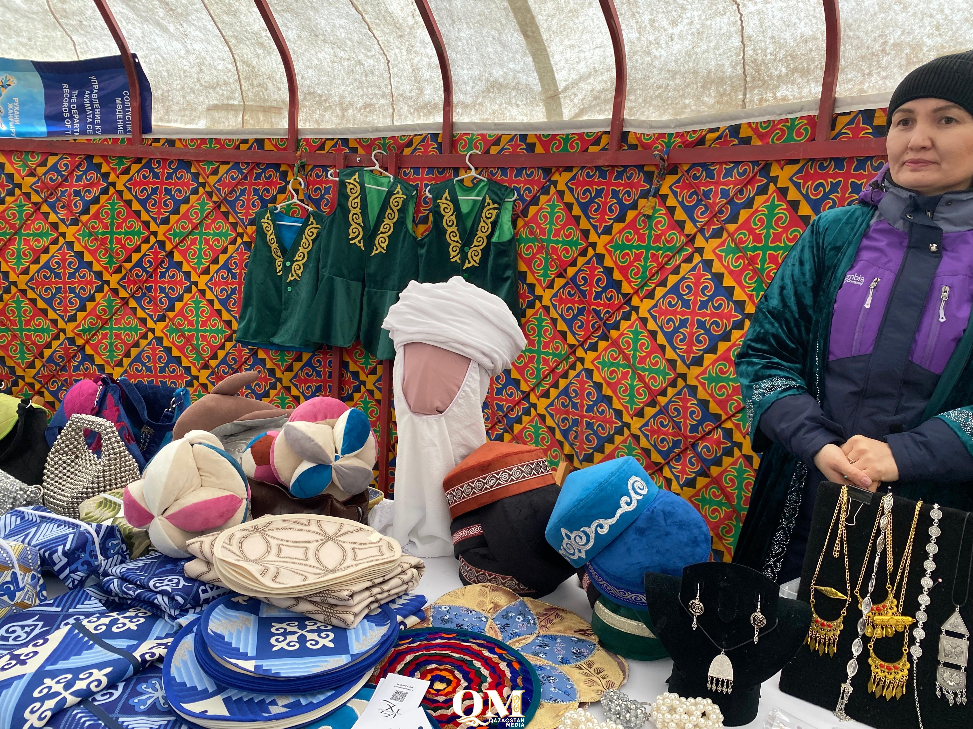 Это пользуется спросом – какое изделие умельцев Петропавловска разбирали на праздничной ярмарке?