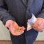 Продала квартиру, заложила золото, взяла кредиты. На 24 млн развели мошенники пенсионерку в Петропавловске