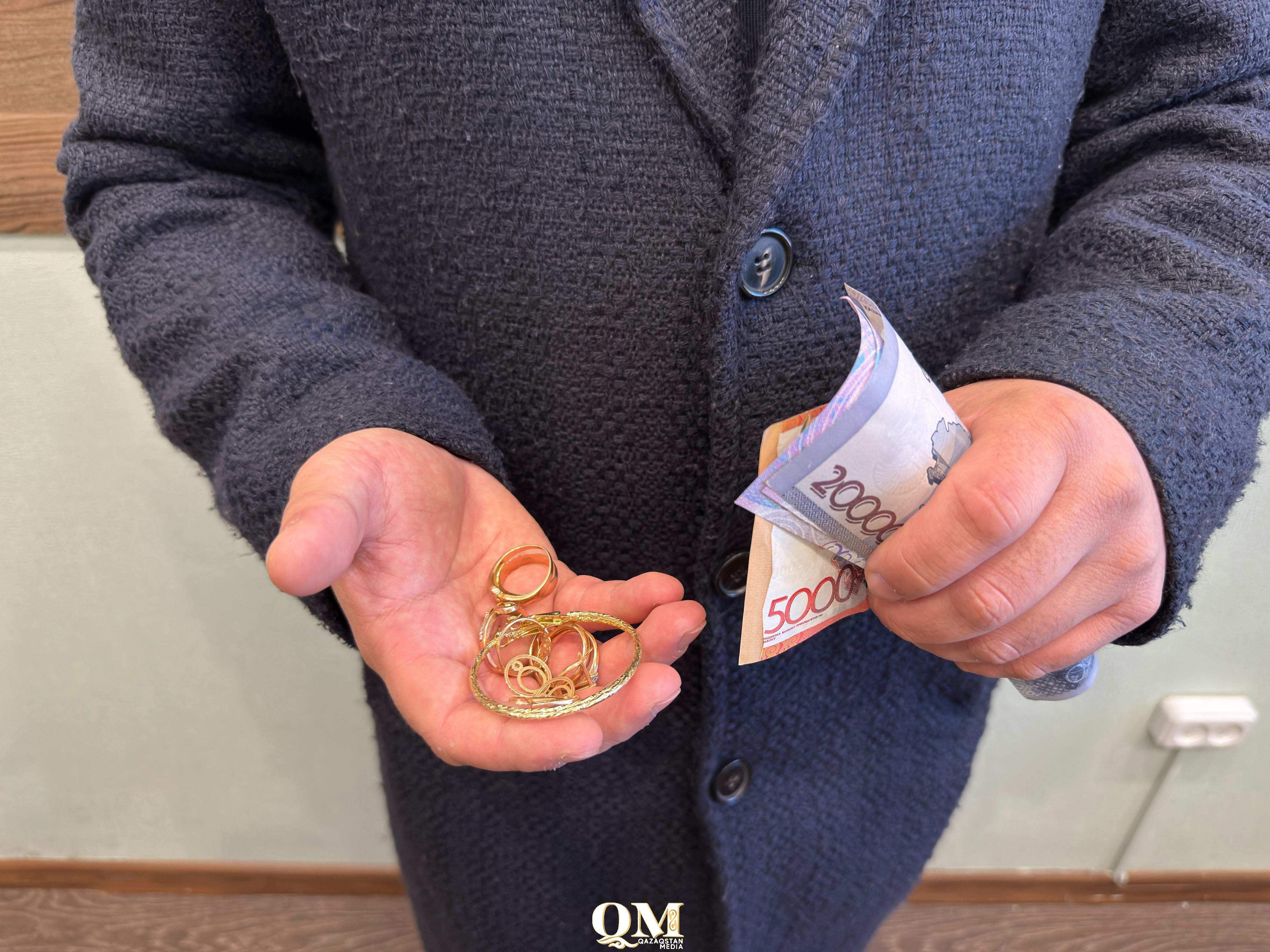 Продала квартиру, заложила золото, взяла кредиты. На 24 млн развели мошенники пенсионерку в Петропавловске