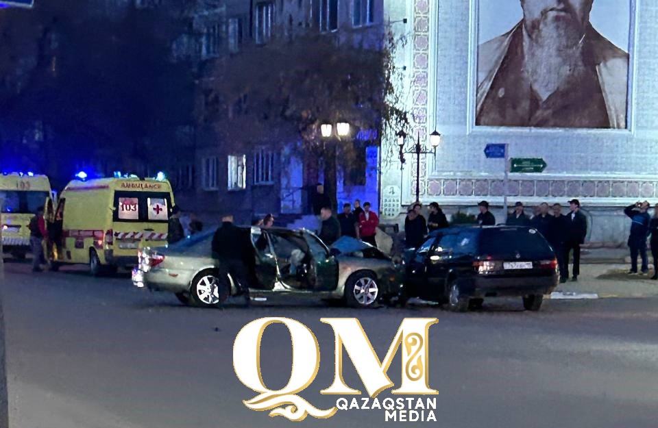 Два ДТП с разницей в 30 минут произошло на одном перекрестке в центре Петропавловска