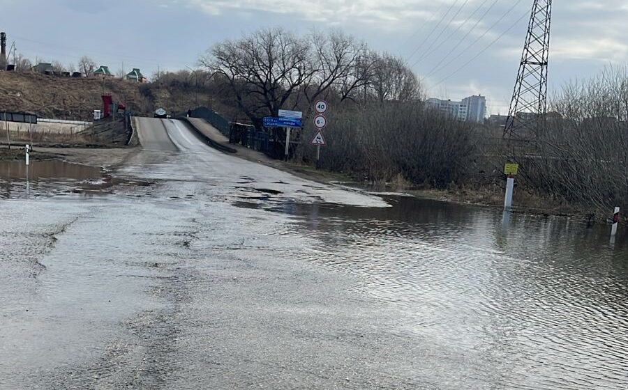 На 44 см превышен опасный уровень воды в Петропавловске