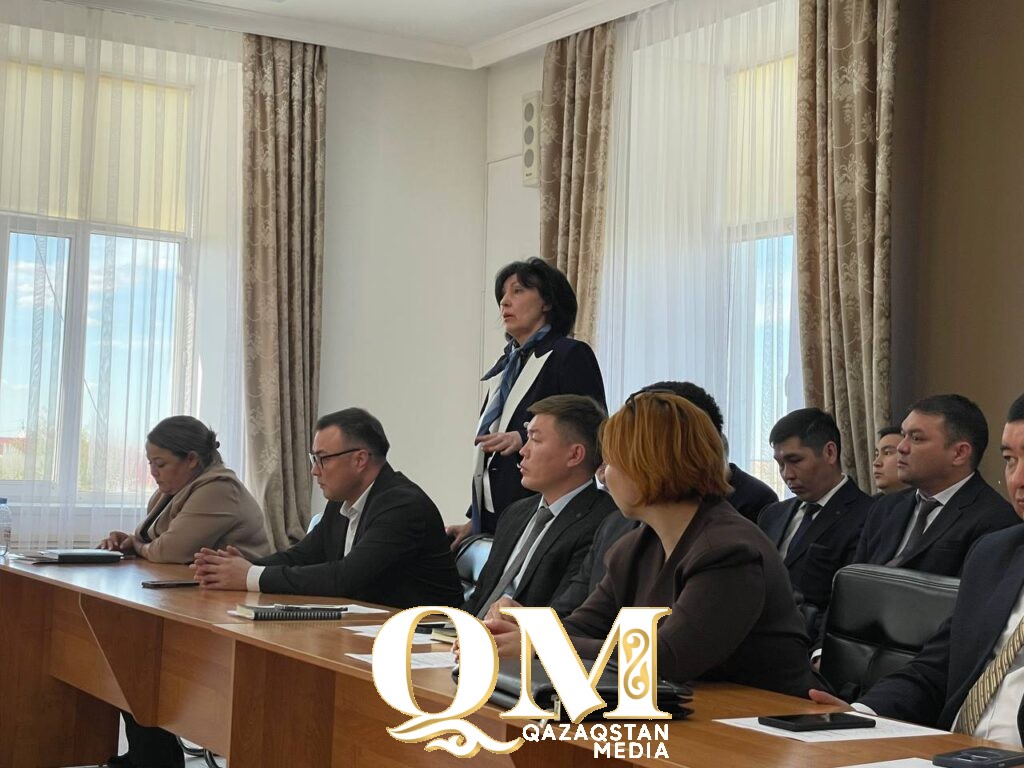 Школы и садики не принимают справки с цифровой подписью в Петропавловске