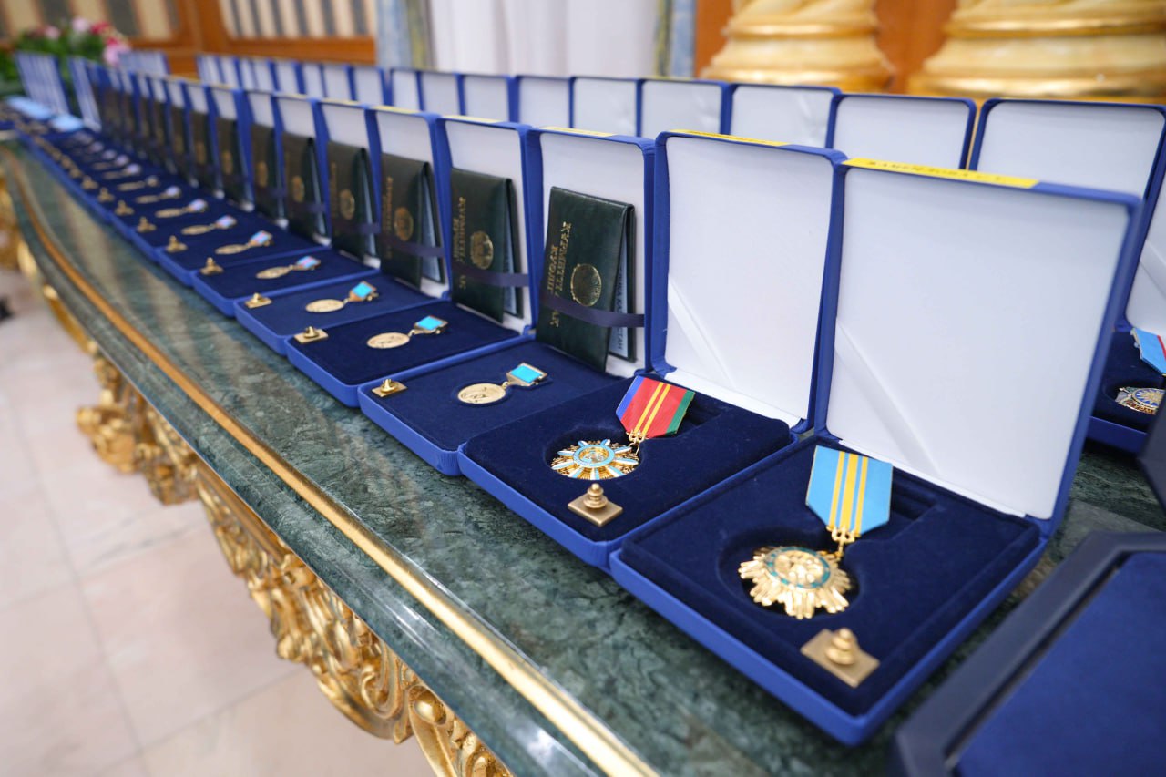 Солтүстікқазақстандық өнерпаздар президент қолынан марапат алды