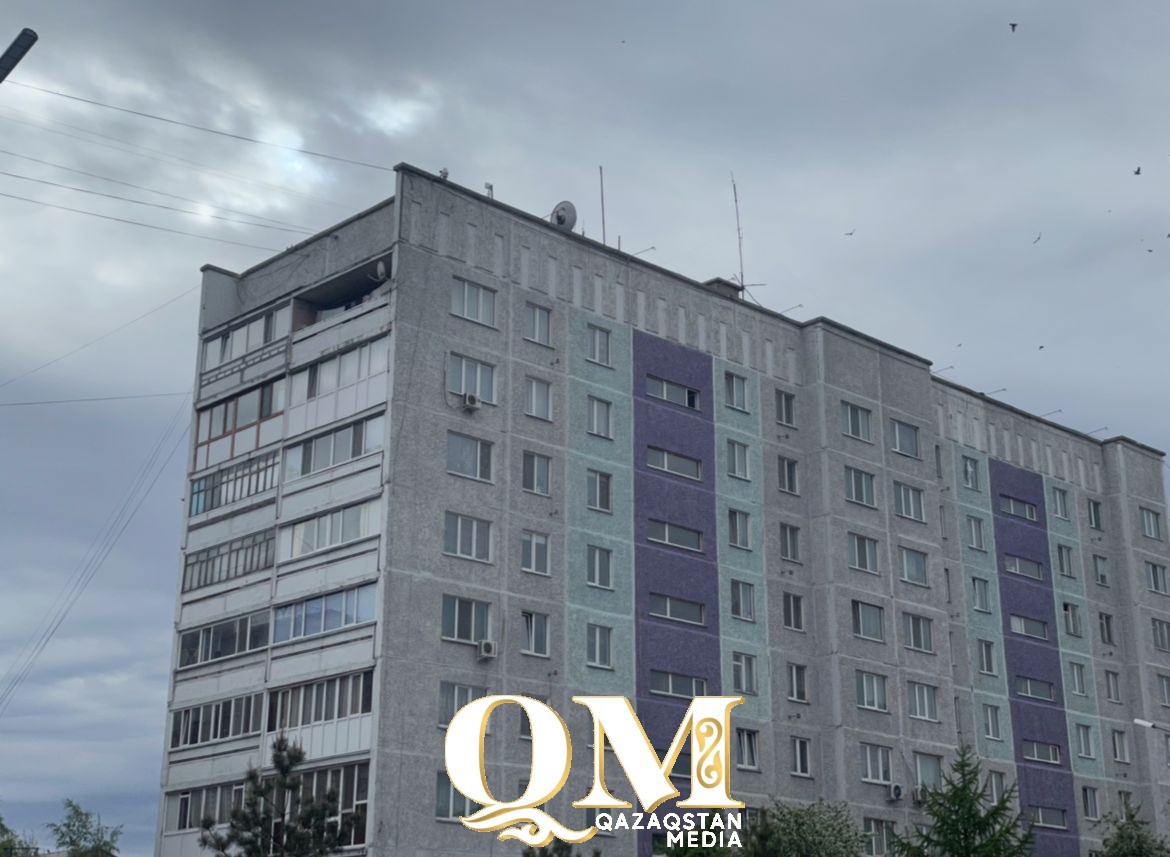 Петропавлда ер адам алтыншы қабаттан құлап, көз жұмды