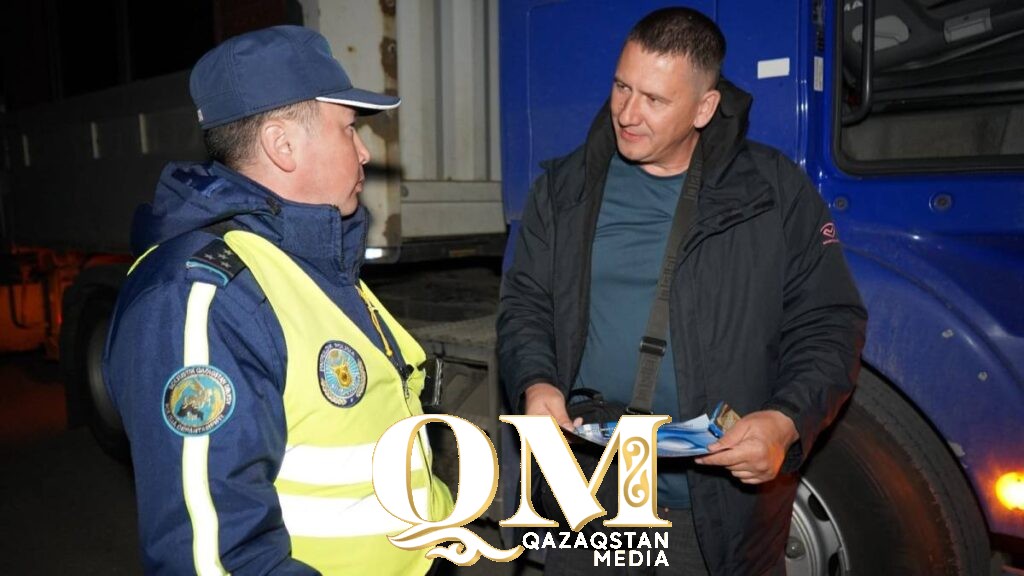 Полицейские и медики вышли в ночной рейд в СКО