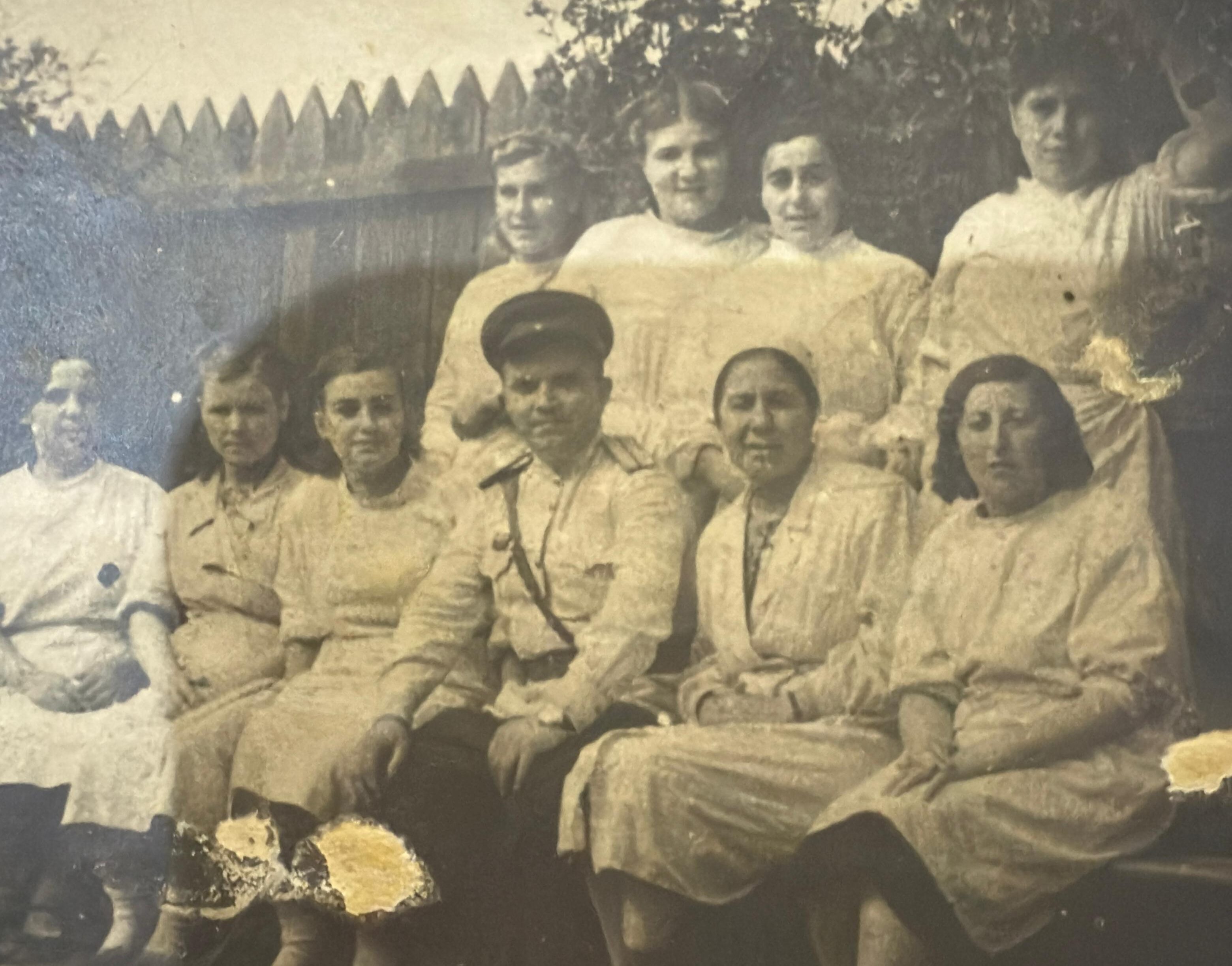 «Взял еду у солдат - расстрел», - воспоминания медсестры военного госпиталя Петропавловска