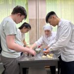 Вкусный мастер-класс для школьников провели в колледже Петропавловска