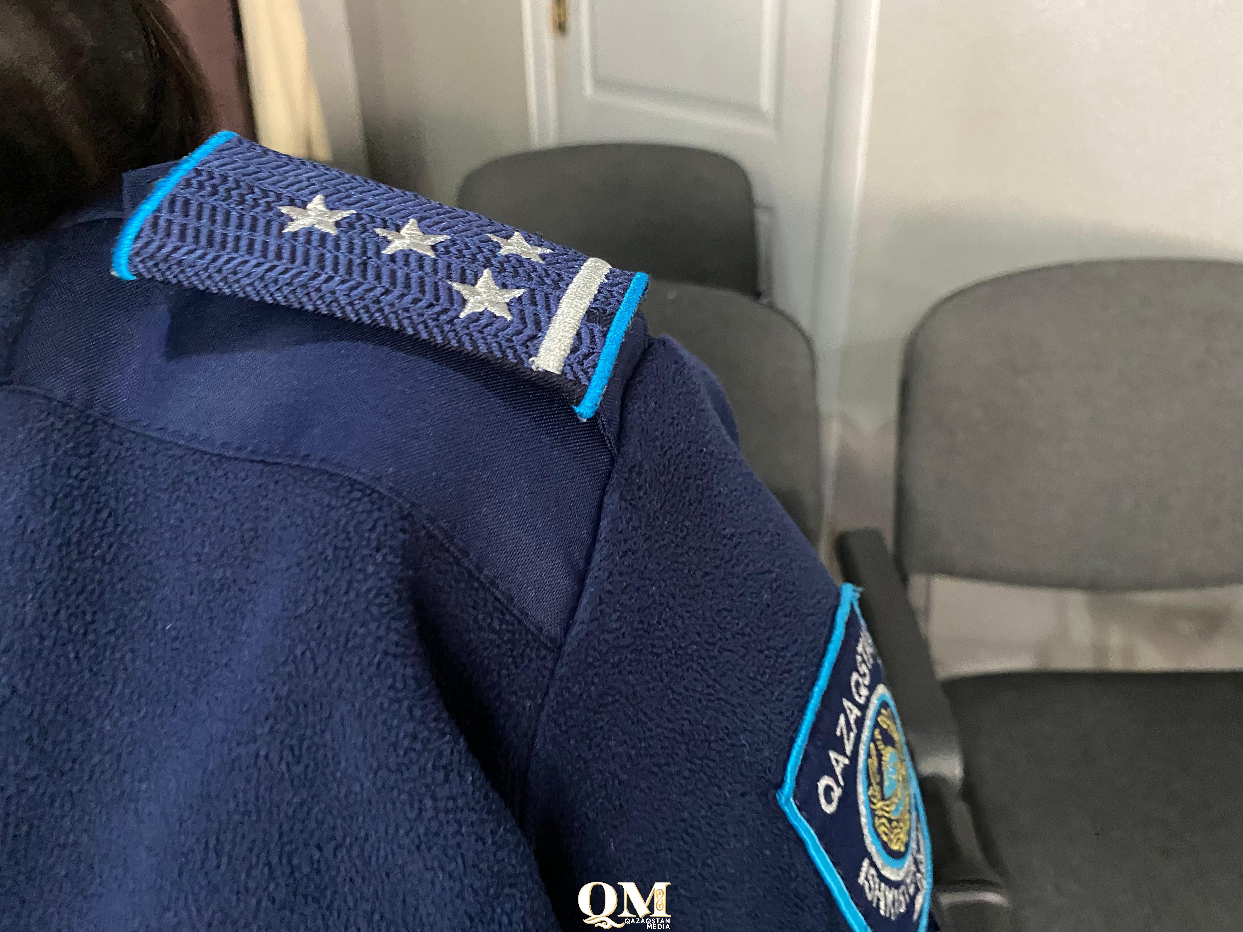 Шестеро подростков издевались над 14-летней девочкой в одной из школ Петропавловска