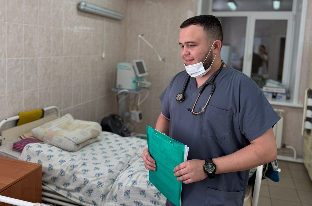 Ауылды таңдаған: Жамбыл аудандық ауруханасында үш жылдан бері түркістандық жас дәрігер жұмыс істейді