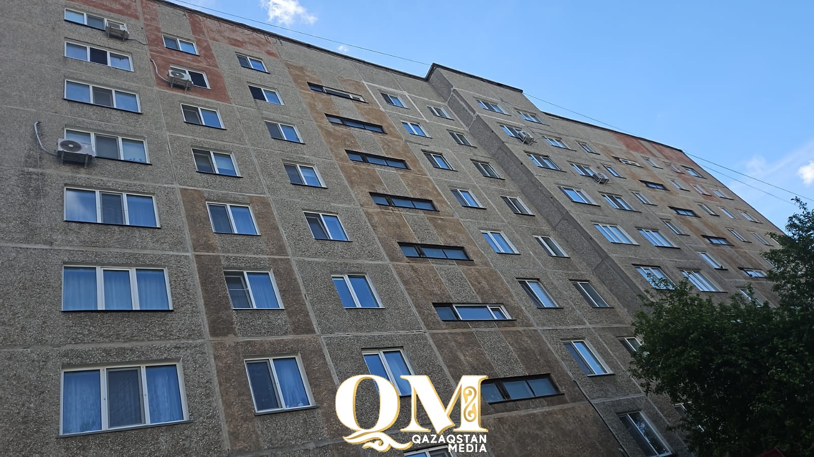 СҚО-да үш жасар бала терезеден құлап, бас-ми жарақатын алды: құтқарушылар алаңдаулы