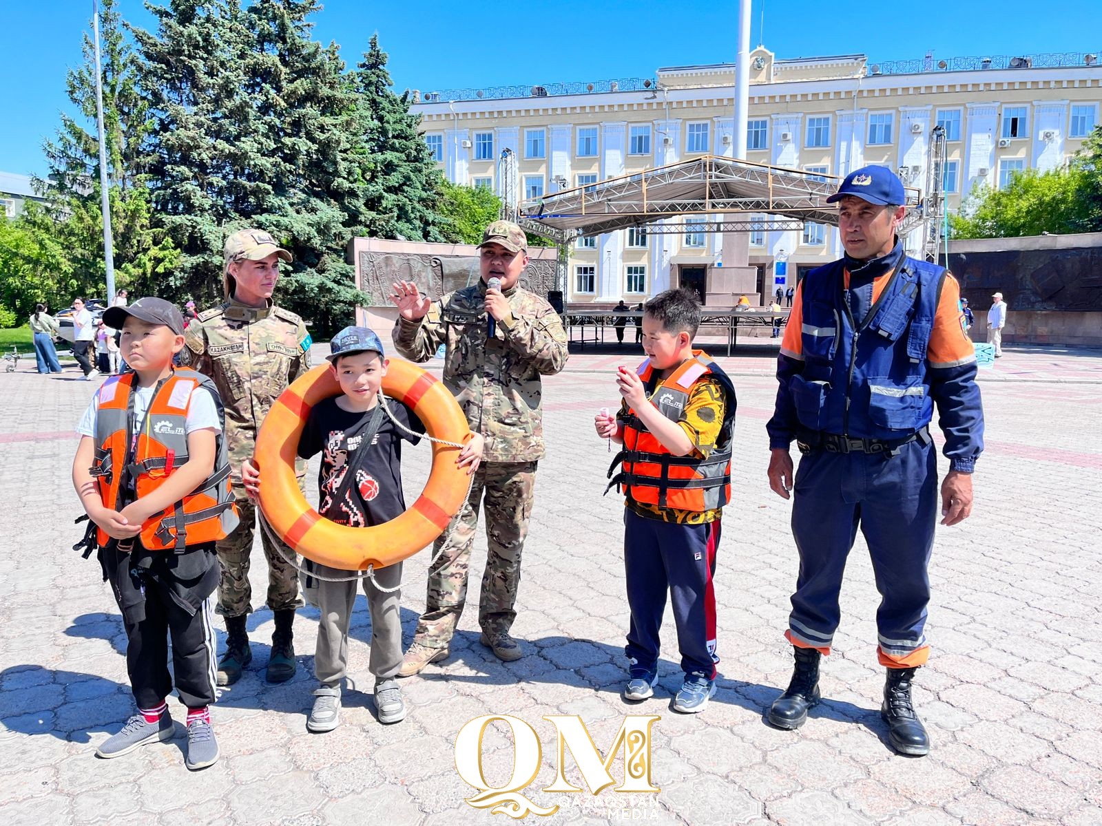 Петропавлдық балалар өрт сөндірушілердің жұмысымен танысты