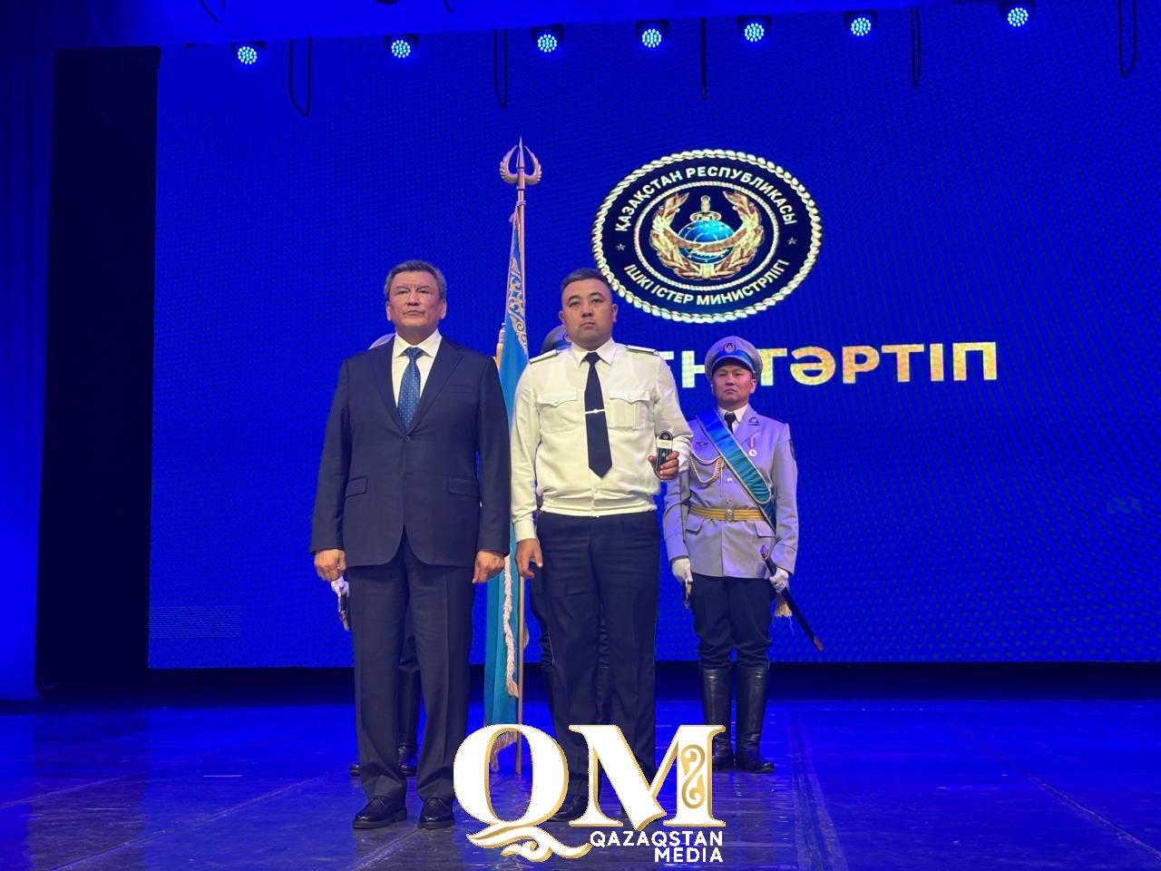 СҚО әкімі облыстық полиция департаментіне 26 жаңа автокөлік тарту етті