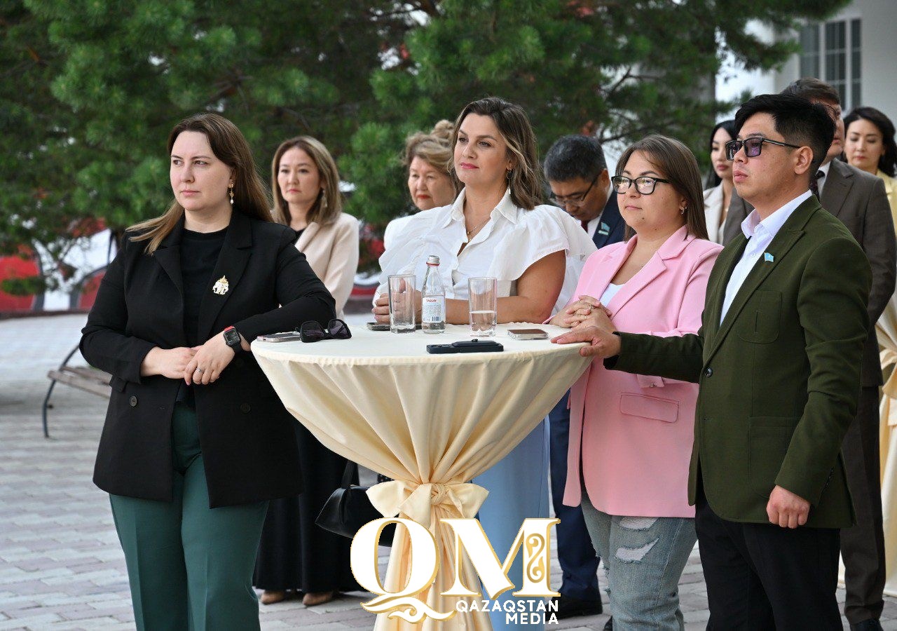 СҚО әкімі БАҚ қызметкерлерін төл мерекелерімен құттықтады