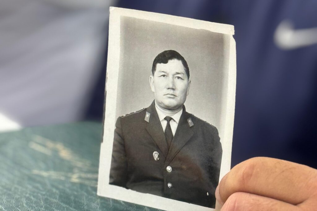 Честь, передаваемая по наследству: история семьи полицейских Кошмагамбетовых из СКО
