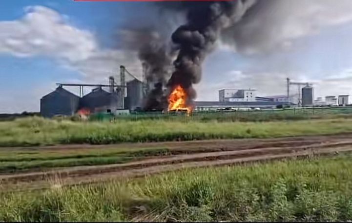 Пострадали девять человек: газовые накопители взорвались на предприятии Тайыншинского района СКО