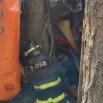 Двое мужчин оказались зажаты в кабине КамАЗа в СКО