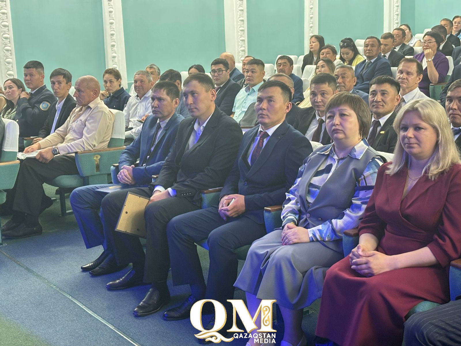 Ветеринария саласының қызметкерлері құрметке бөленді