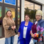 «Слишком долго живут»: почему в Петропавловске врачей выгоняют из их дома?