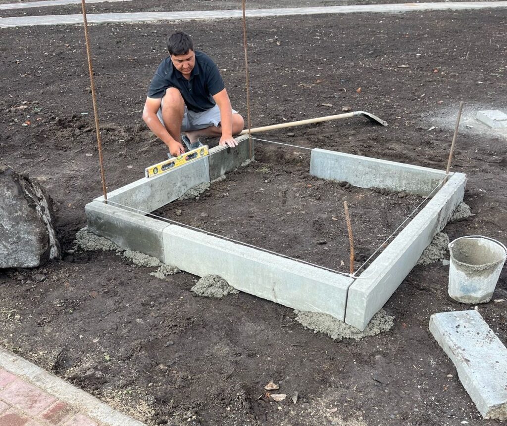 Из разрухи в оазис – сквер в Подгоре сделали строители из Уалихановского района