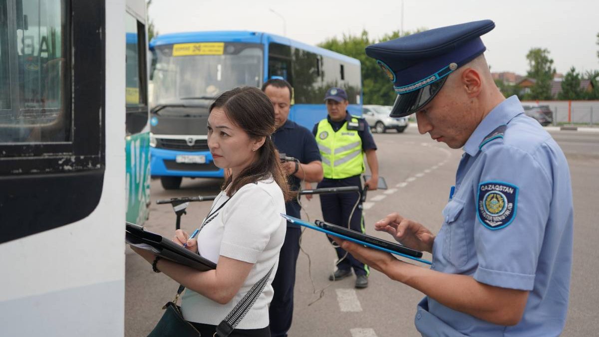 СҚО-да дизель отынымен жүретін автобустар тексеріліп жатыр