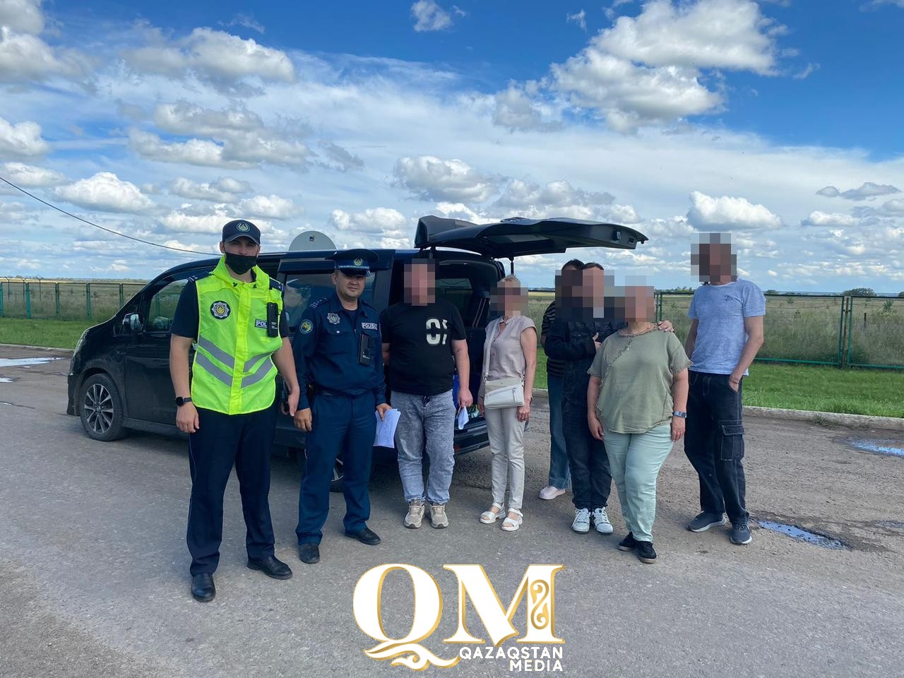 Без прав и совести: россиянин незаконно пытался вывезти казахстанцев через границу