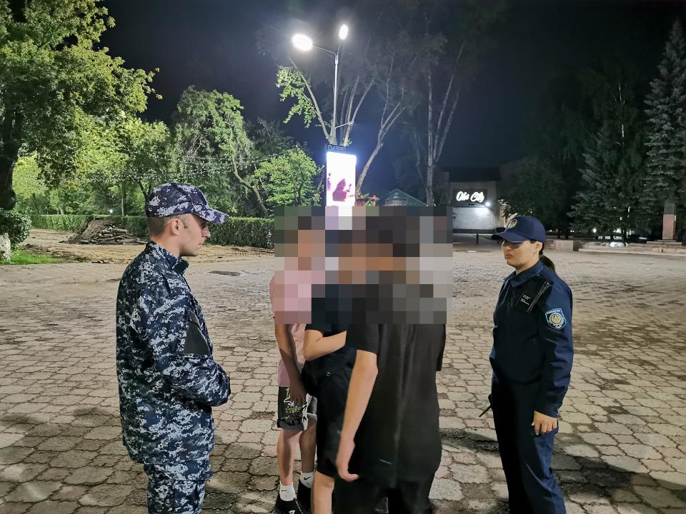 Дети в ночном городе: почти 140 подростков выявили за три дня полицейские СКО