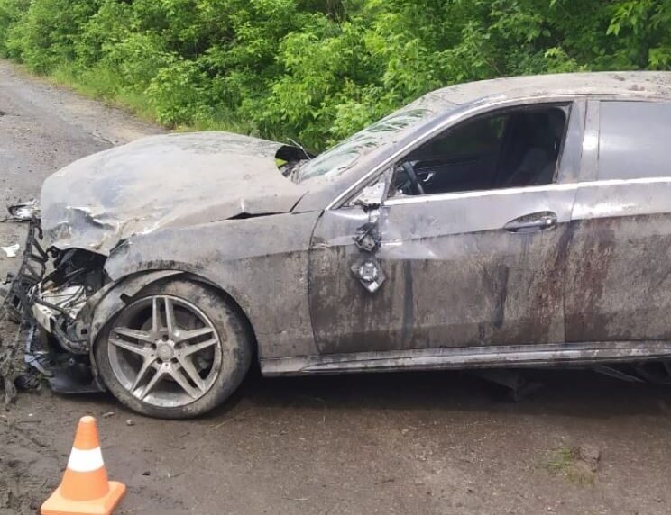 Смертельное утро на трассе: в СКО погиб 23-летний водитель