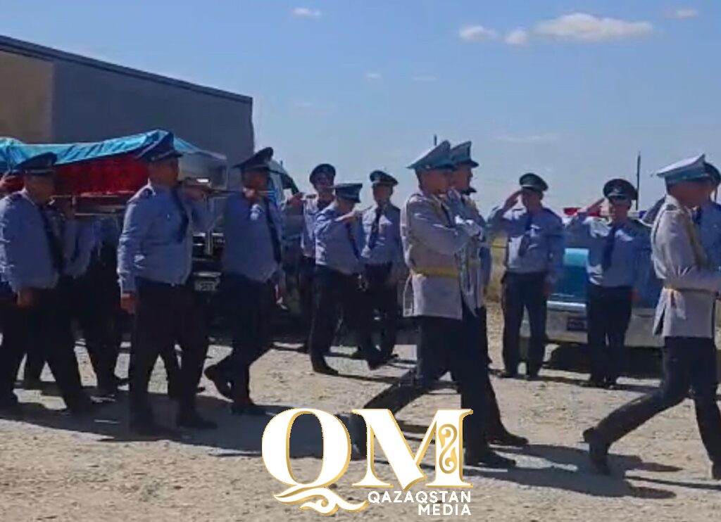СҚО-да жол апатында қаза болған полицейлерді ақтық сапарға шығарып салды