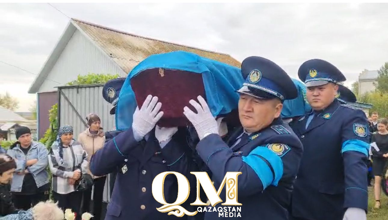 СҚО-да жол апатында қаза болған полицейлерді ақтық сапарға шығарып салды