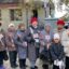 Настроение перед праздником поднимают пожилым людям волонтеры Петропавловска