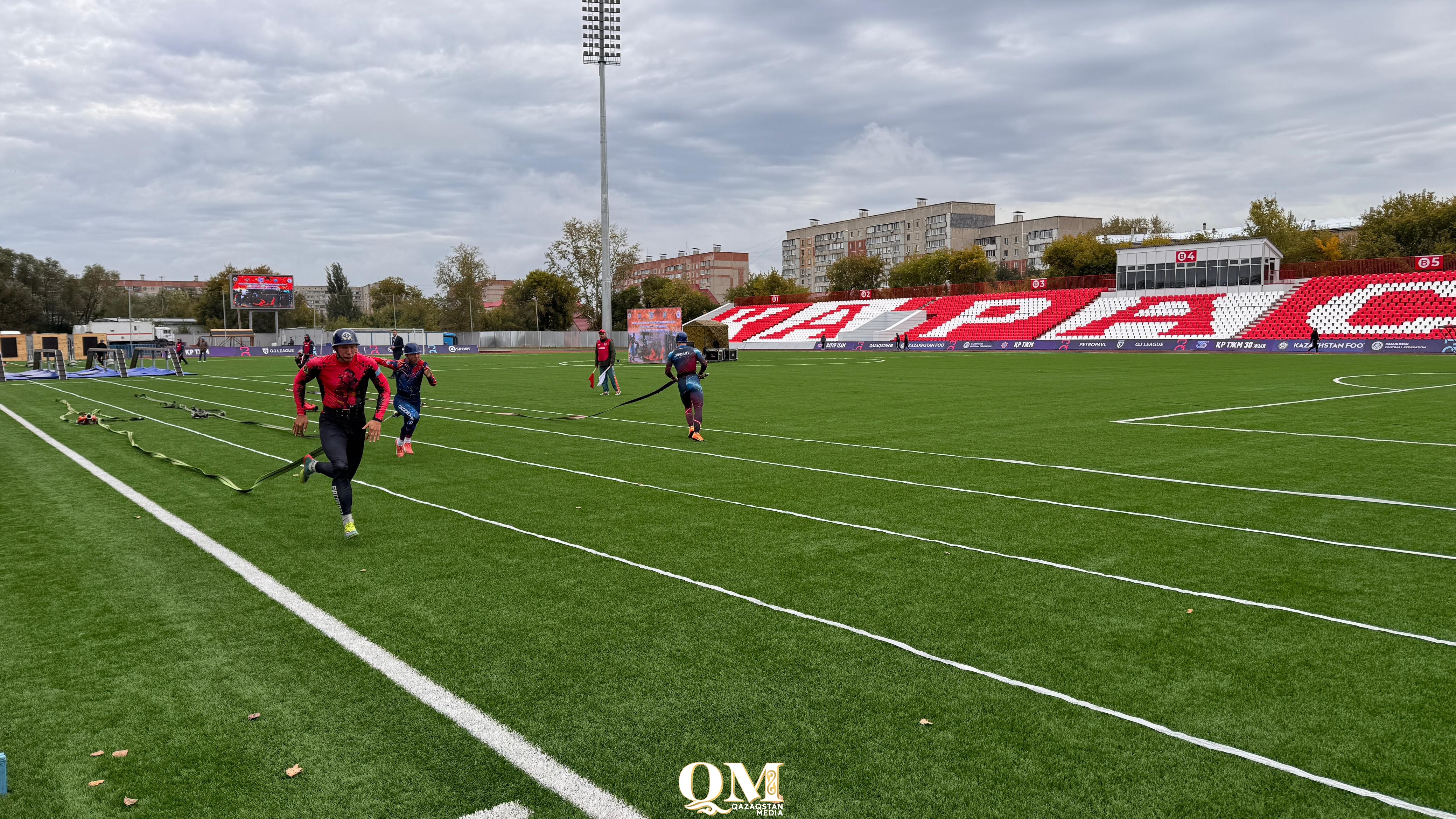 Жігіттер моншада Жігіттер моншада