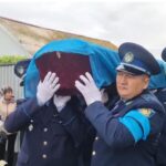 Простились с полицейскими, погибшими в аварии в СКО