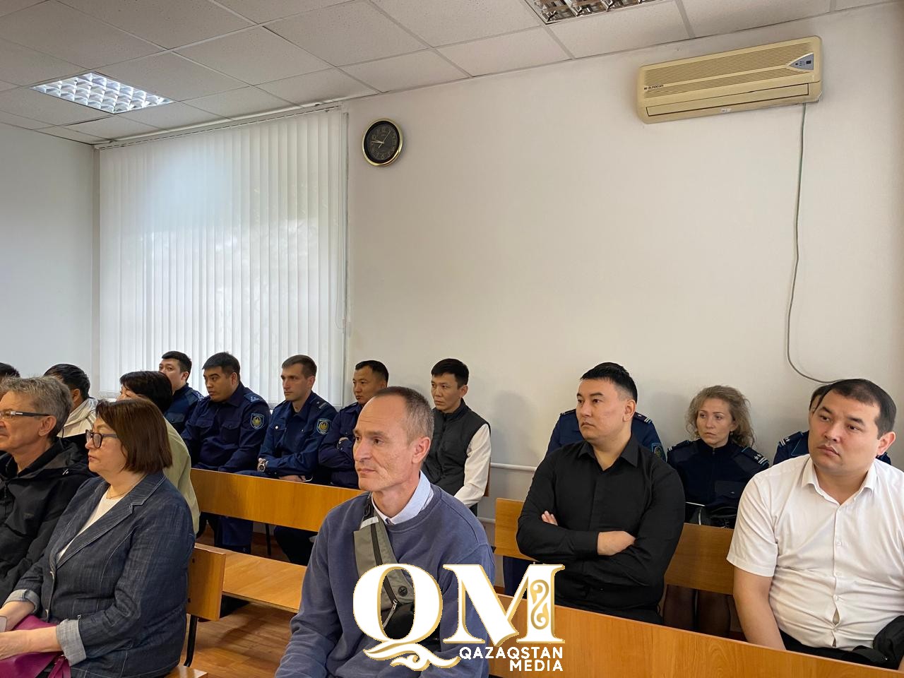 Петропавлда қылмыскерді қорғап жүрген полиция майоры сотталды